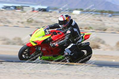 media/Feb-04-2024-SoCal Trackdays (Sun) [[91d6515b1d]]/7-Turn 9 Inside (1140am)/